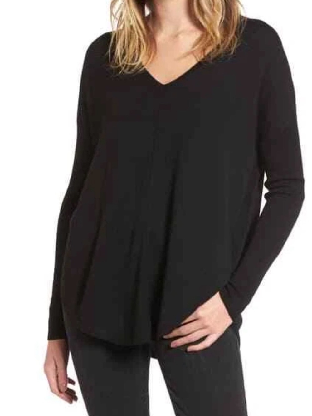 Chelsea28 Women’s Everyday V-Neck Sweater - Small